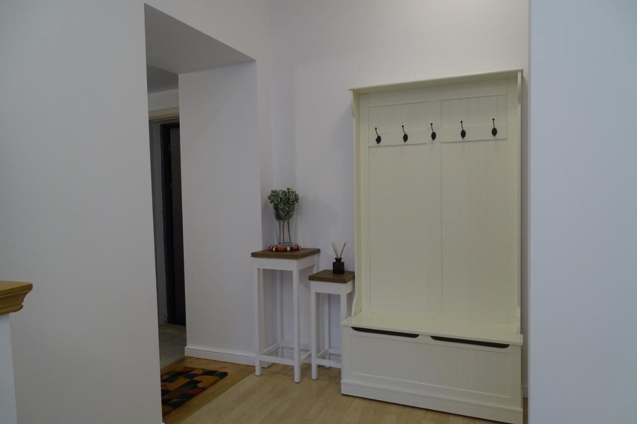 City Eyes Targul Vinului Apartment Sibiu Ngoại thất bức ảnh